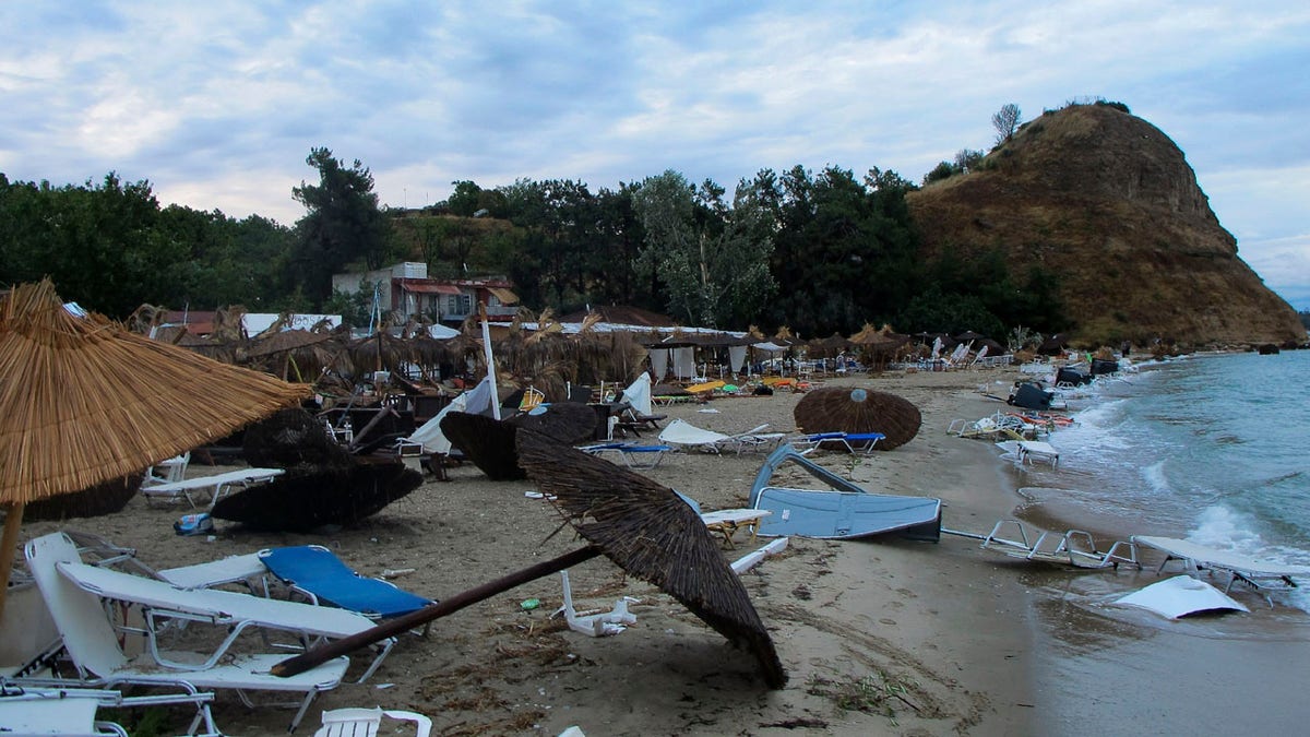 A powerful storm hit the northern Halkidiki region late Wednesday.