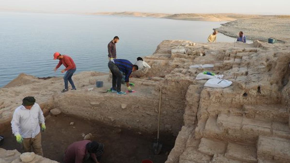 A room at the palace during the excavation.