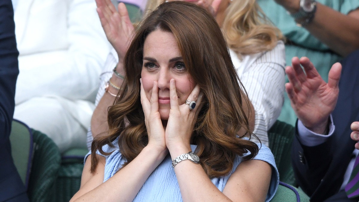 Kate Middleton Exhibits Hilarious Facial Expressions While Watching ...