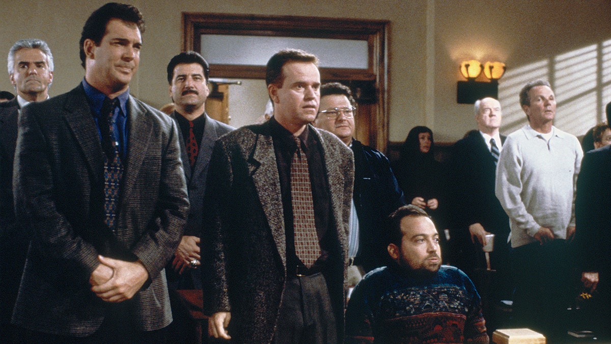 Patrick Warburton as David Puddy, Steve Hytner as Kenny Bania, Danny Woodburn as Mickey Abbott.