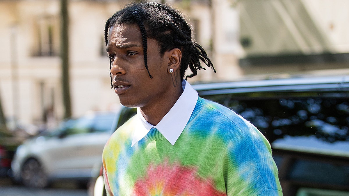 betaling Normalt Prøve With rapper A$AP Rocky still detained, manager John Ehmann's hotel room in  Sweden is raided: source | Fox News