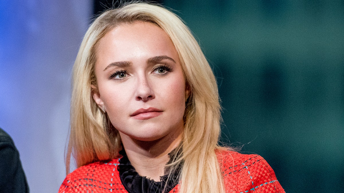 NEW YORK, NY - JANUARY 05: Hayden Panettiere discusses "Nashville" with the Build Series at AOL HQ on January 5, 2017 in New York City. (Photo by Roy Rochlin/FilmMagic)