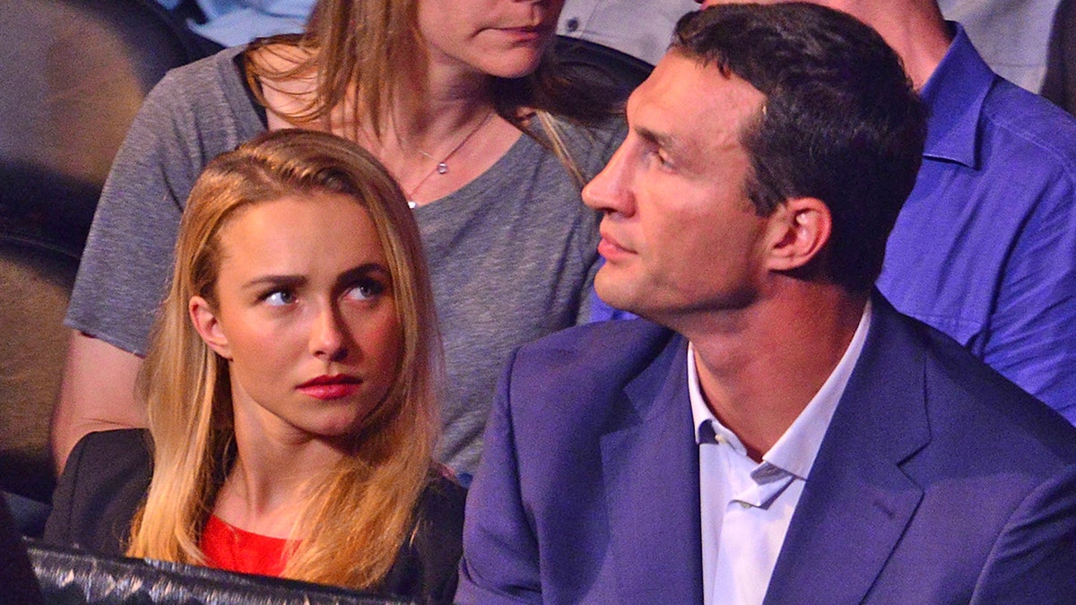 NEW YORK, NY - JUNE 22:  Hayden Panettiere and Wladimir Klitschko attend Paulie Malignaggi vs Adrien Broner boxing match at Barclays Center on June 22, 2013 in the Brooklyn borough of New York City.  (Photo by James Devaney/WireImage)