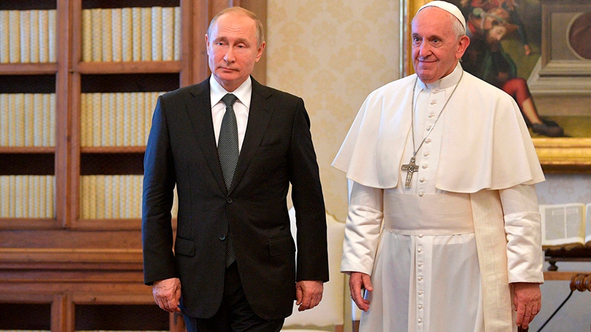 Pope Francis and Russian President Vladimir Putin on the occasion of their private audience at the Vatican, Thursday, July 4, 2019. (Alexei Druzhinin, Sputnik, Kremlin Pool Photo via AP)