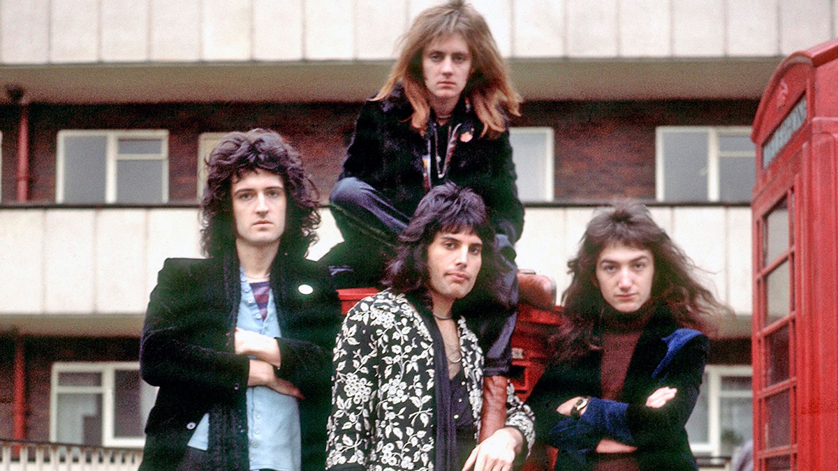UNSPECIFIED - circa 1973:  Photo of John DEACON and QUEEN and Brian MAY and Roger TAYLOR and Freddie MERCURY; Posed group portrait - Brian May, Roger Taylor, Freddie Mercury and John Deacon  (Photo by RB/Redferns)
