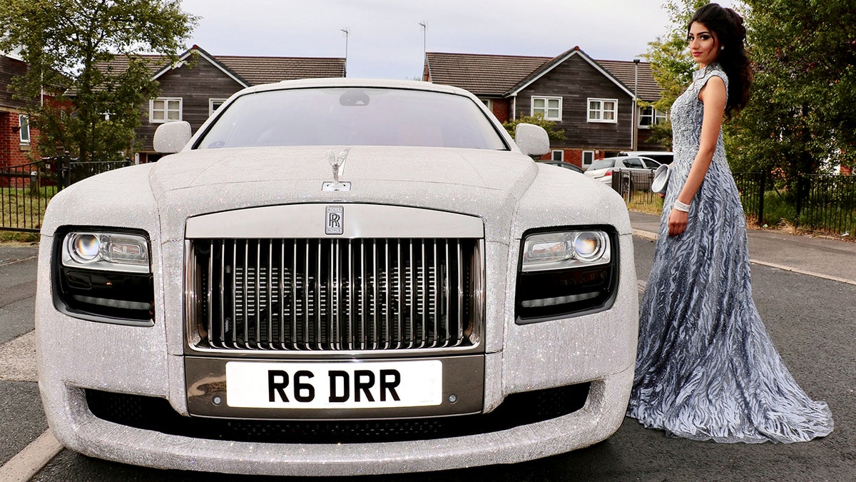 Herts Rollers  Rolls Royce Prom Car Hire