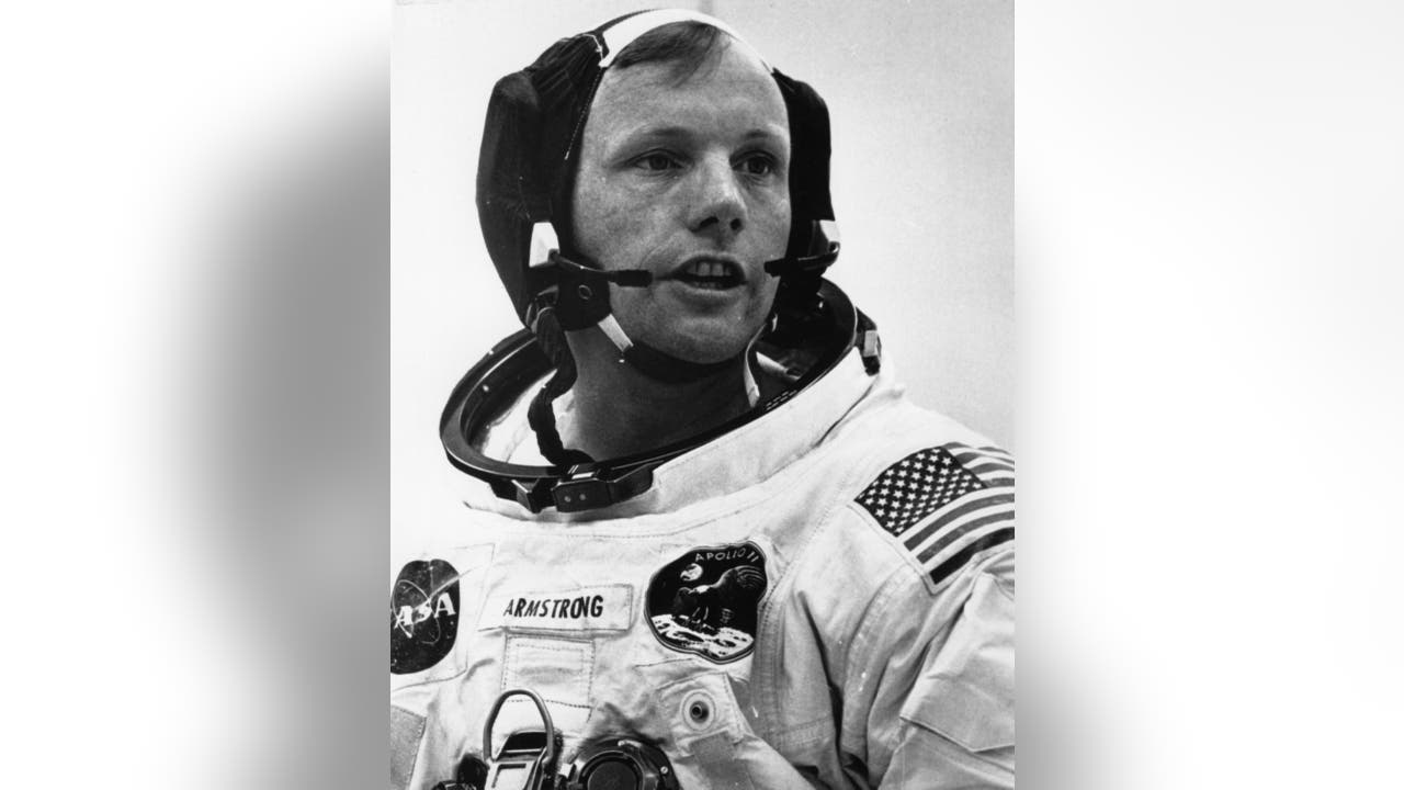 Neil Armstrong's family received $6 million in malpractice settlement 2  years after astronaut's death: report, image size:1280x720