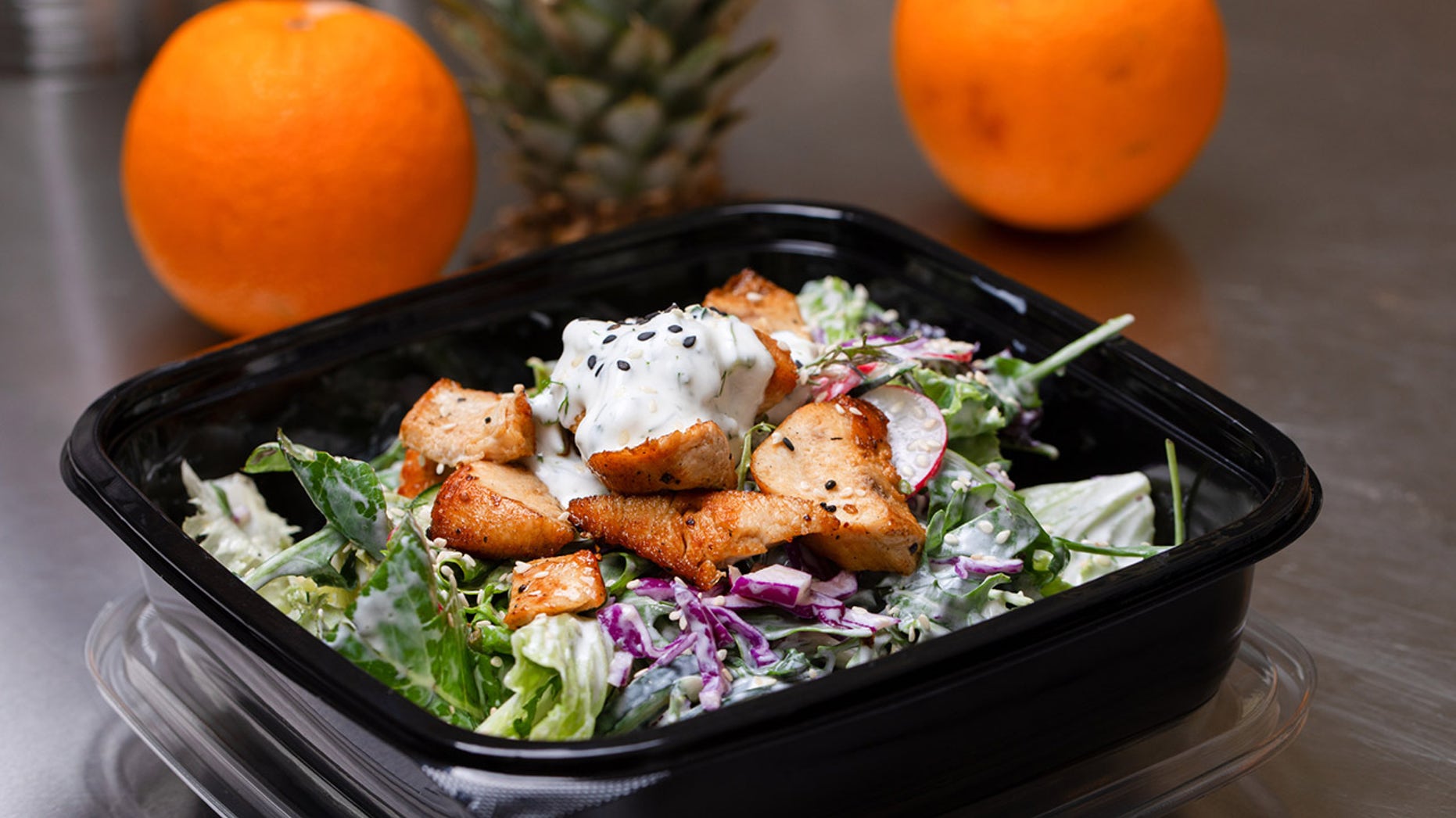 California Gov. Gavin Newsom OKs bill for restaurant patrons to bring reusable containers, cups | Fox News California Gov. Gavin... 