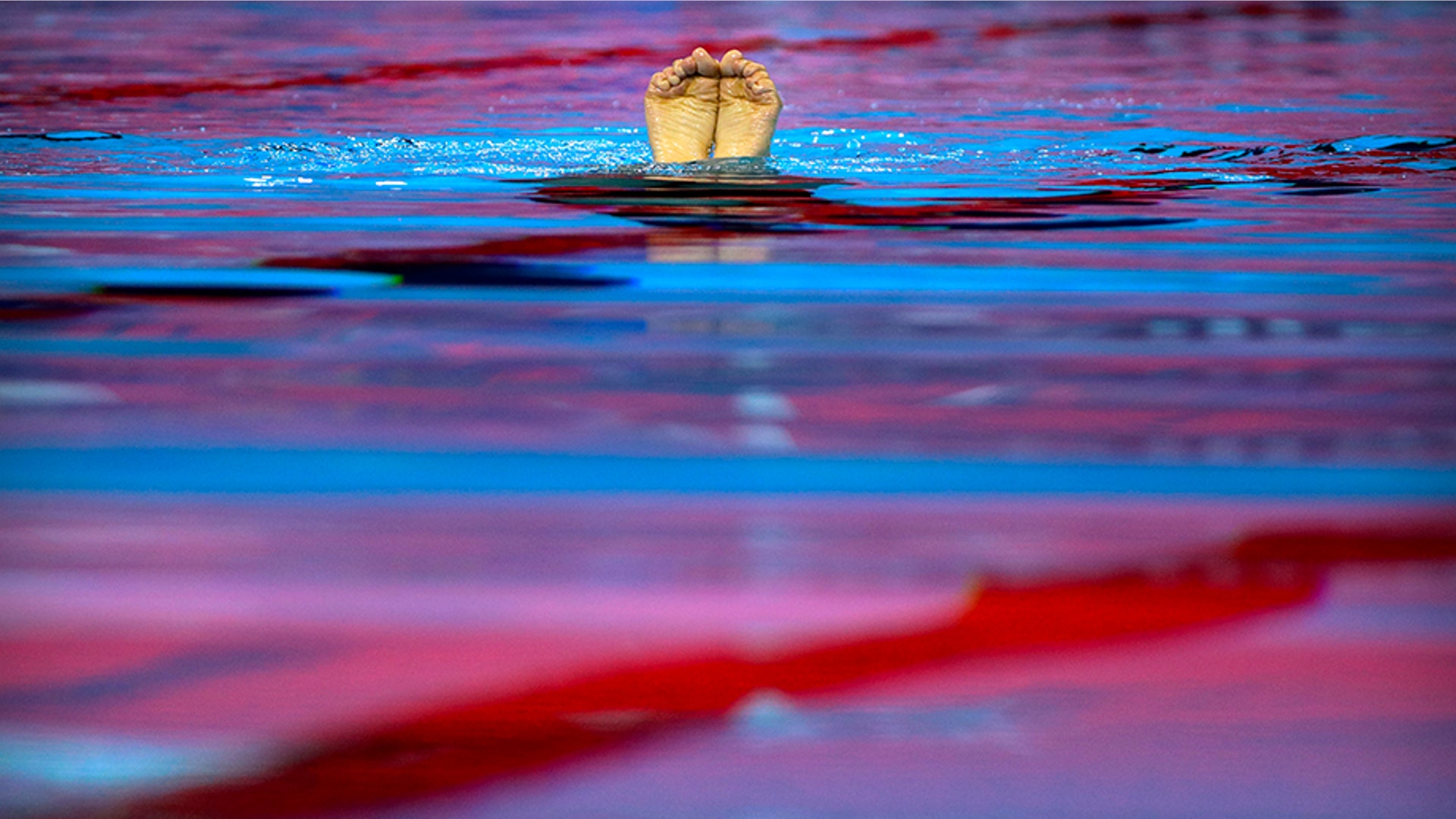 Defne Bakirci of Turkey competes in the preliminaries of solo technical artistic swimming at the World Swimming Championships in Gwangju, South Korea, July 12, 2019. 