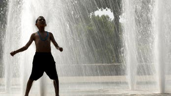 200M across US brace for record heatwave; NYC orders tall buildings to raise temps to avoid another blackout