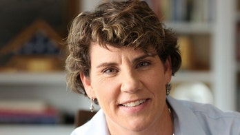 Mitch McConnell challenger Amy McGrath replaces campaign manager: report