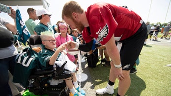 Philadelphia Eagles Carson Wentz meets fan, 11, with rare genetic disorder: 'you're my hero'