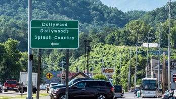 Tram accident at Dollywood leaves guests with 'bumps and bruises'