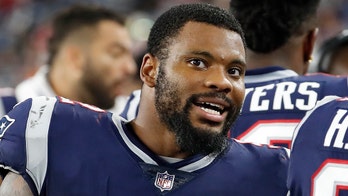 Patriots linebacker Elandon Roberts catches first career touchdown pass in fullback role