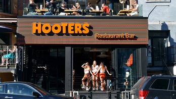 Hooters to launch 'premium spirits' line at restaurants, retail locations sometime this fall
