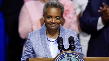Chicago Mayor Lori Lightfoot caught on mic calling police union leader a 'clown'