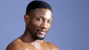 Boxing great Pernell 'Sweet Pea' Whitaker dies after being hit by car