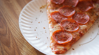 Man at Wisconsin pizza shop stomps on customers' slices, gets arrested