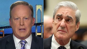 Sean Spicer on Mueller hearing: Dems put 'all their eggs in one basket'