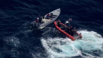 WATCH: Alleged cocaine smugglers toss items overboard during high-speed Pacific pursuit