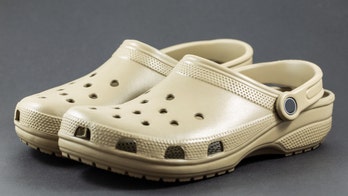 Crocs’ mascot 'Croc man' goes viral, terrifies Internet: 'It still haunts me'