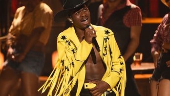 'Old Town Road' by Lil Nas X ties with Mariah Carey, 'Despacito's' Billboard record