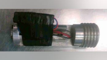 Device resembling pipe bomb found at Philadelphia airport, prompts shutdown of baggage room
