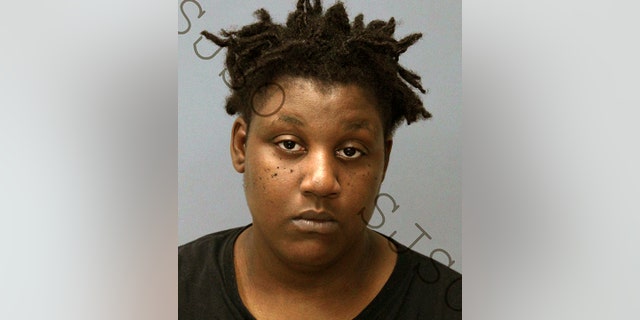 De'Erica Cooks