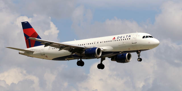 A Delta passenger and award-winning director has admitted this week to taking some artistic liberties with his footage that he uploaded to Twitter.