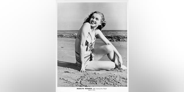Actress Marilyn Monroe poses for a portrait in a bathing suit circa 1948. (Photo by Michael Ochs Archives/Getty Images)