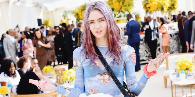 Grimes attends 2019 Roc Nation THE BRUNCH on February 9, 2019 in Los Angeles, California.