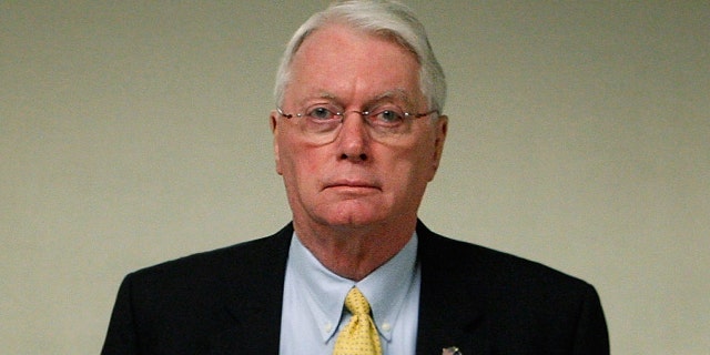 WASHINGTON - MARCH 02: U.S. Sen. Jim Bunning (R-KY)