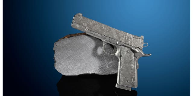 One of the pistols fashioned from meteorite. (Heritage Auctions)