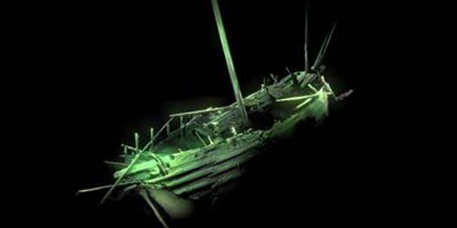 A photogrammetric model of the ship's stern.