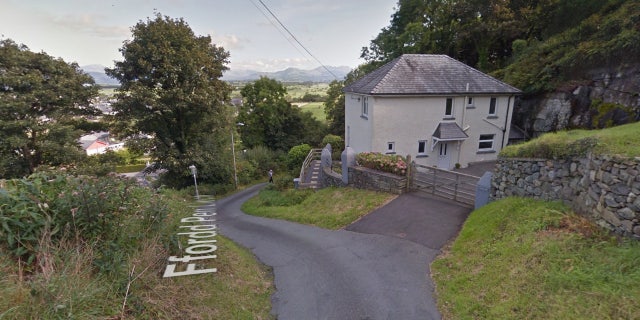 Ffordd Pen Llech in the seafront town of Harlech in North Wales is now the world's steepest street.