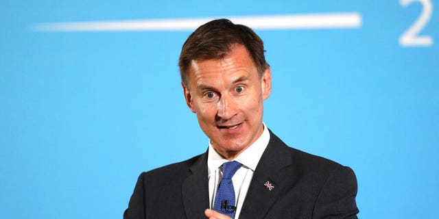 Diplomatic spat over Hong Kong threatens China-Britain ties