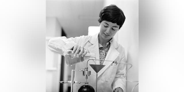Biologist Caye Johnson prepares a vitamin mixture for the petri dishes for the lunar biological sampling experiments at NASA’s Ames Research Center in 1969. (Credit: NASA/Zabower)