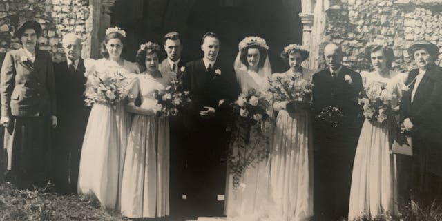 The couple married in 1951 after a meeting at the age of about 19 years.