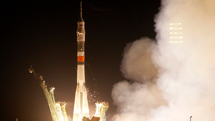 Soyuz rocket heads to International Space Station