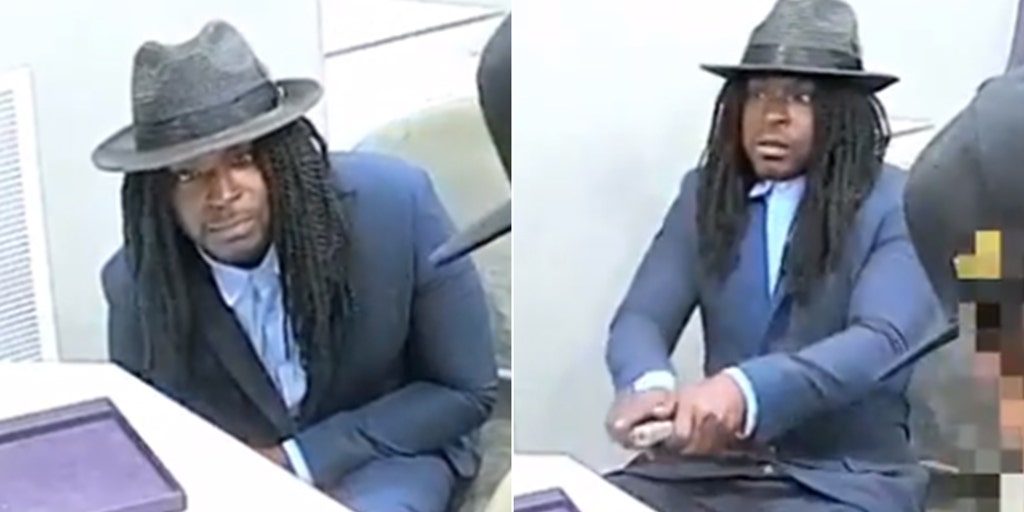 New York jewelry store heist suspects seen robbing store in surveillance tape released by cops