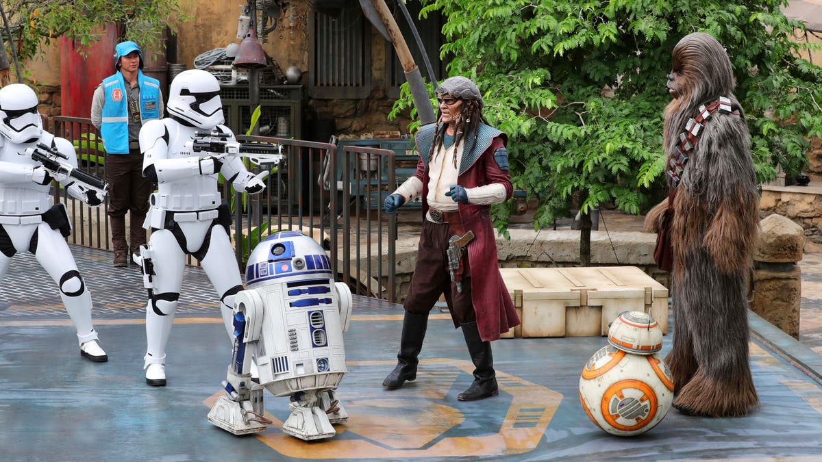Despite Hurricane Dorian, Disney World's Star Wars: Galaxy's Edge