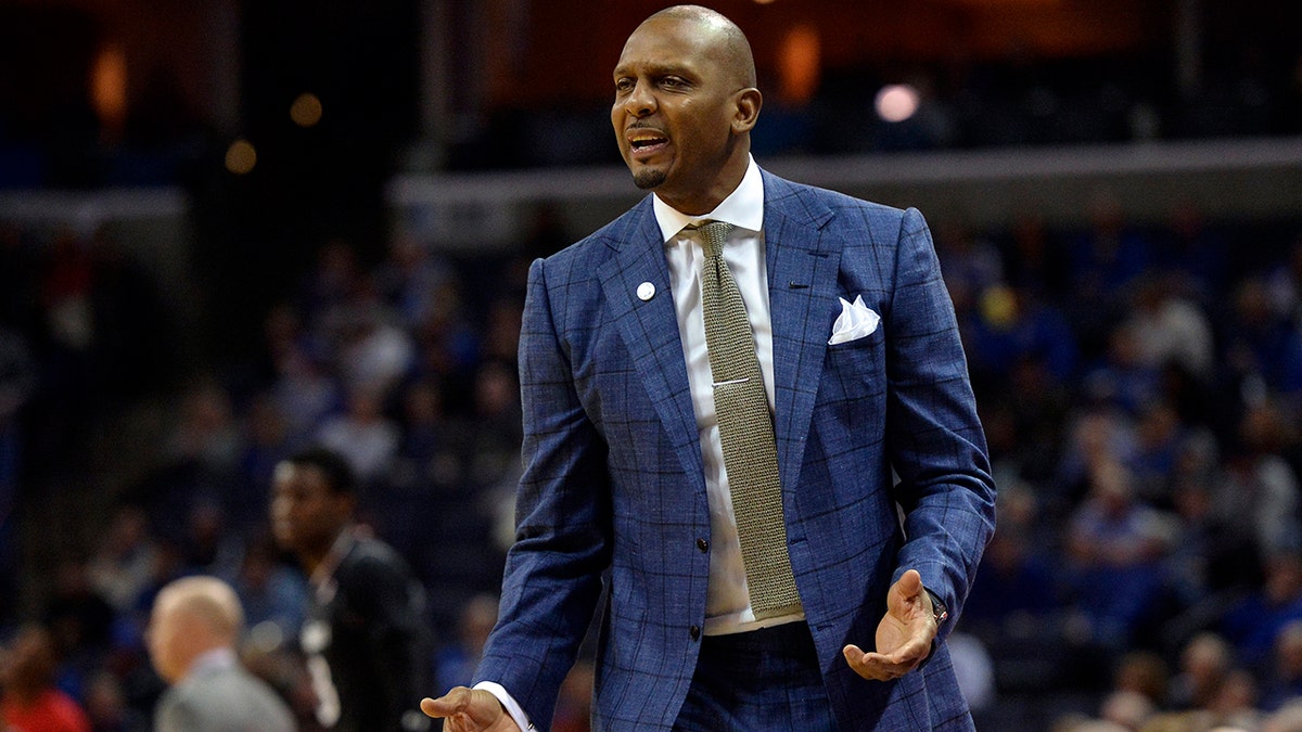 FILE - In this Feb. 7, 2019, file photo, Memphis head coach Penny Hardaway watches during an NCAA college basketball game against Cincinnati in Memphis, Tenn. Former NBA stars Hardaway and Jerry Stackhouse have taken on new challenges with both trying to revive a pair of struggling college basketball programs about 200 miles apart in Tennessee. (AP Photo/Brandon Dill, File)