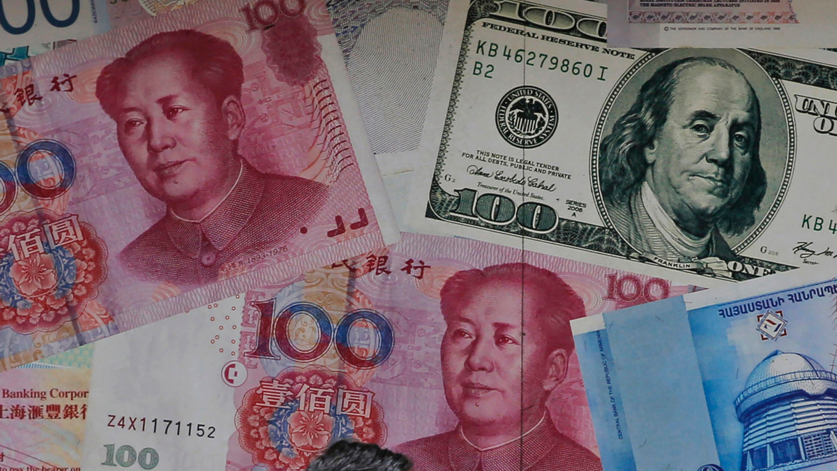 Yuan and US dollar