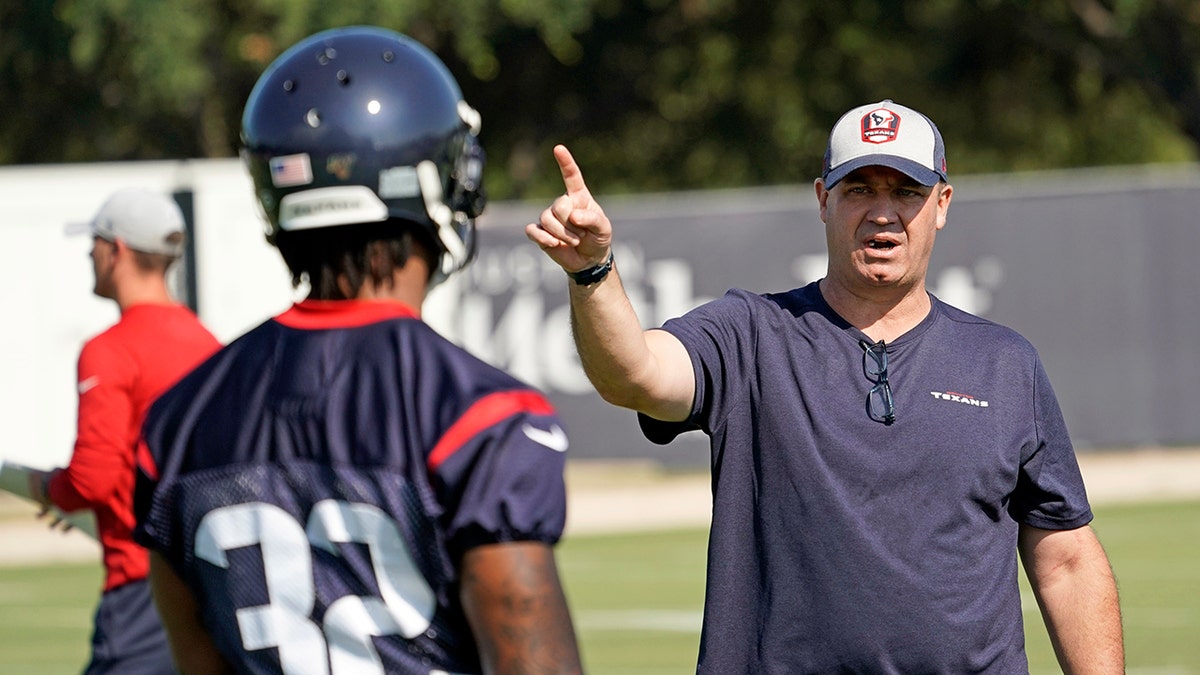 Bill O'Brien coaching