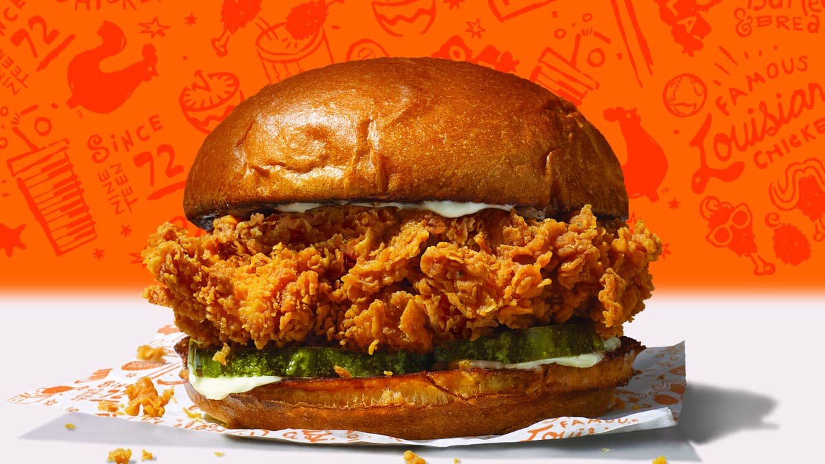 Popeyes chicken sandwich