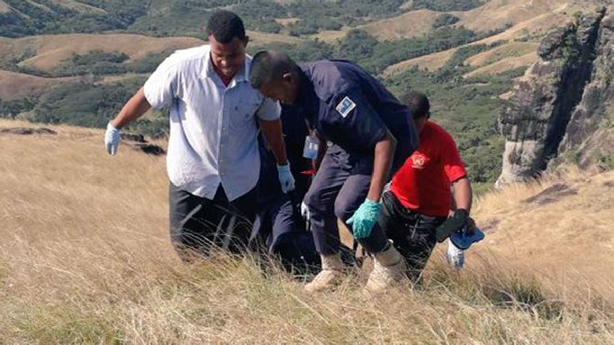 Fiji police suspect the five family members who were found dead this week died of poisoning.