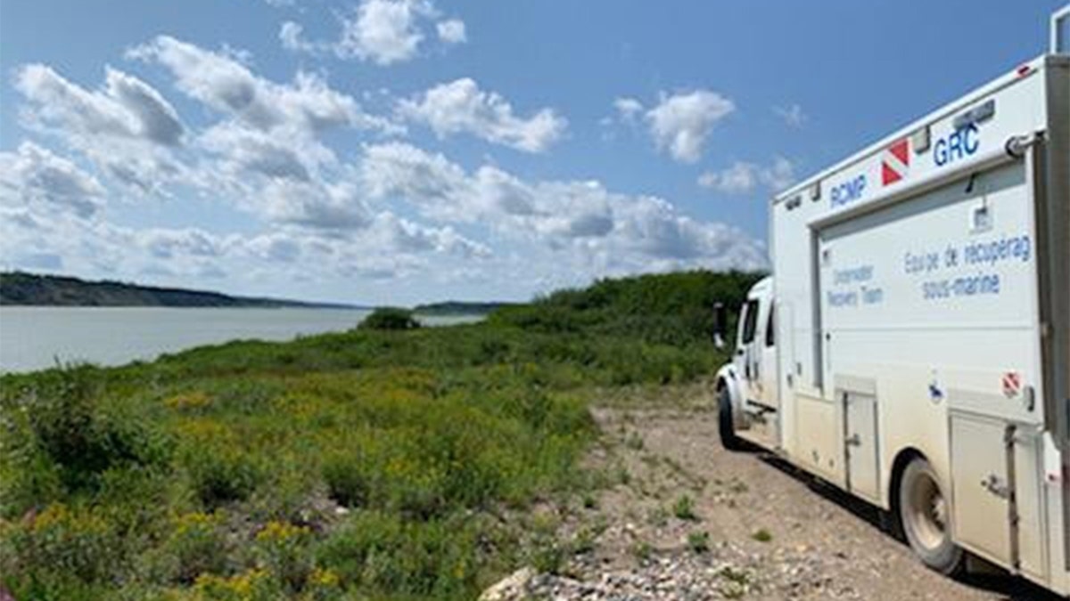 Manitoba RCMP's Underwater Recovery Team arrived Gillam, Manitoba Saturday night and divers will begin to search a section of the Nelson River on Sunday, according to authorities.