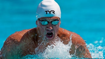 Ryan Lochte returns to the pool after suspension as he tries to qualify for Japan 2020