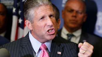 NYPD union rips de Blasio over Eric Garner cop case, warns police department is ‘frozen’