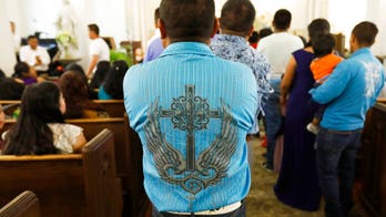More than 30 members of clergy, religious activists sign letter declaring their churches immigrant 'sanctuaries': report